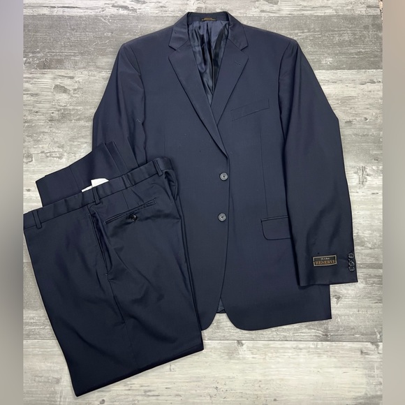 Jos A Bank Reserve Navy Blue Super 120’s Suit 44L